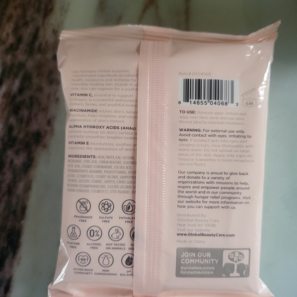 Glowing Vitamin C Cleansing Cloths - Cream - Picture 2 of 2
